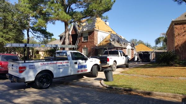 putting on a new roof in seabrook tx